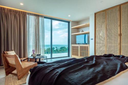 Postel nebo postele na pokoji v ubytování Villa is located about 700 meters from the beach !!!