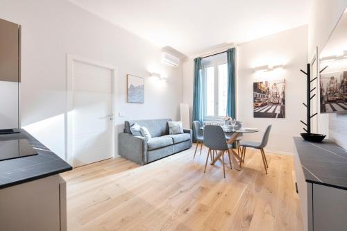 Easylife - Milan - Nava 36 - Isola