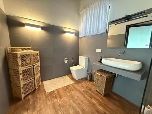 Koupelna v ubytování Island tropical retreat