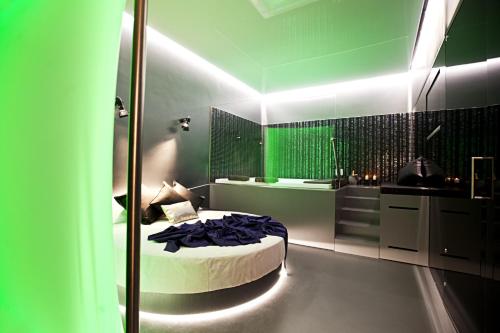 O baie la Hotel Tiro a Volo