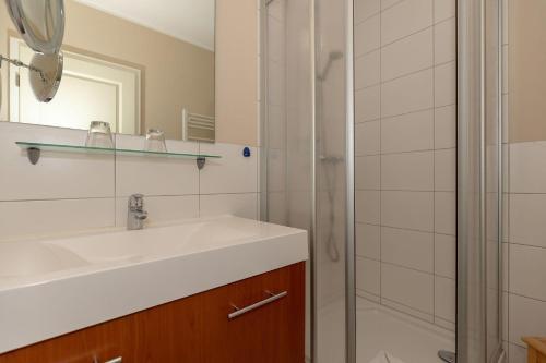 Koupelna v ubytování Urlaubstraeume-am-Meer-Wohnung-5-7-9590