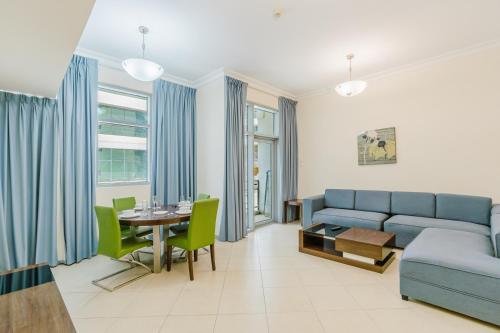 RH- Huge, Comfortable 01 BR Apartment in Barsha1