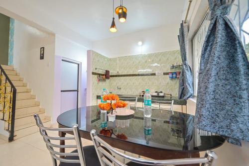 Φωτογραφία από το άλμπουμ του ll EMPYREAN STAY ll SANAM VILLA ll σε Lonavala