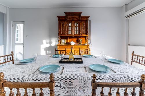 Hliana - Premium Sky & Sunset View House in Glyfada