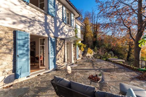 Budova, kde se prázdninový dům nachází