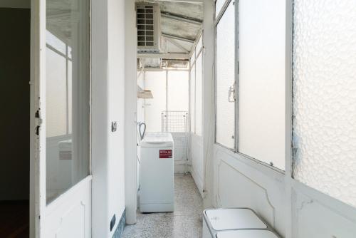 GuestHost - Modern Flat near Darsena