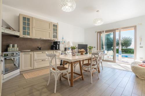 Φωτογραφία από το άλμπουμ του Villa Bellavista Chia σε Chia