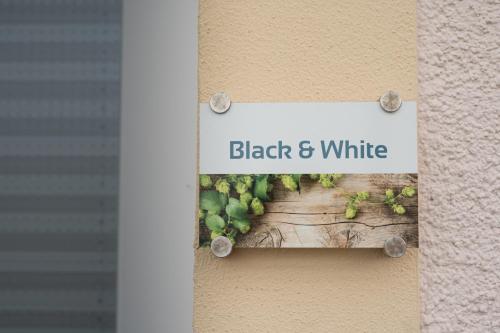 Φωτογραφία από το άλμπουμ του Black & White σε Ilmmünster