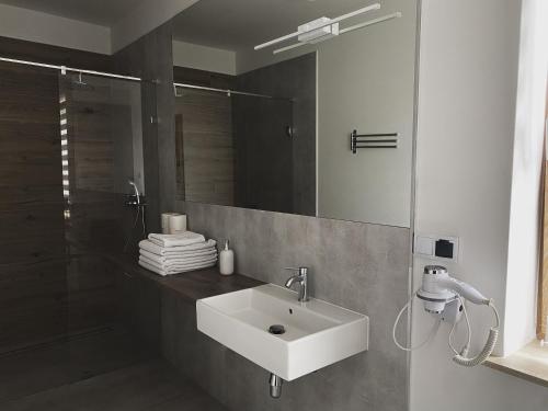 Koupelna v ubytování Tanie Noclegi Gliwice - Apartamenty Łowicka 28