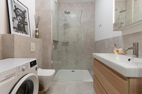 Ένα μπάνιο στο UKIEL PARK 13 przy Plaży Miejskiej Jezioro Ukiel Las