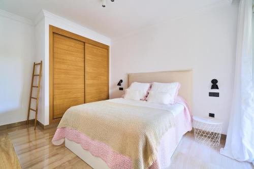 Luxury Apartment in Hacienda Playa, Beach & Pool