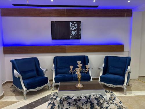 Χώρος καθιστικού στο مدار سنام