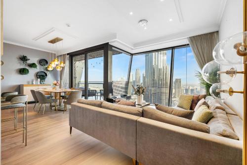 3BR Direct Access to Dubai Mall and Burj Khalifa