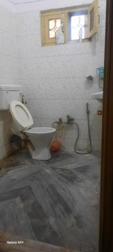 Un baño de DEVAA HOMESTAy