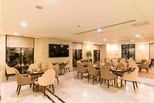 Istumisnurk majutusasutuses Faletti's Boutique Multan by The Windsor Group