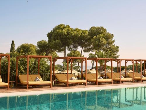 Bazén v ubytování Don Carlos Marbella nebo v jeho okolí