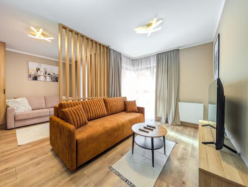 Reymonta Deluxe Apartment by BookingHost