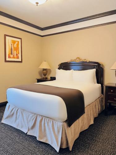 a large bed in a hotel room at Hotel Lucerne in New York