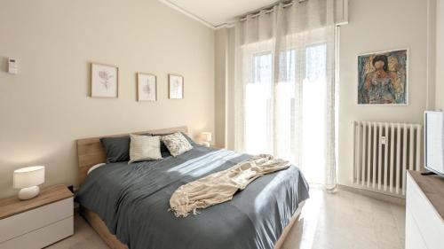 Ένα ή περισσότερα κρεβάτια σε δωμάτιο στο Ari'stay - Panoramic in Piazza Alfieri - 2BR - AC