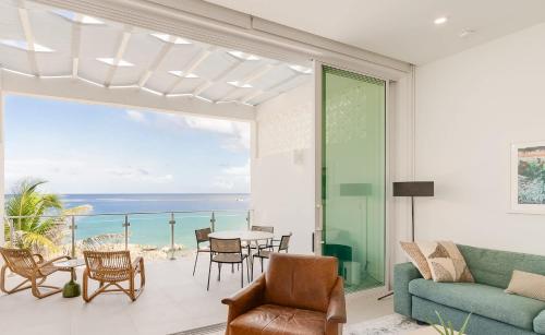 Sunset Point Vacation Luxury Oceanfront Condo West Bay