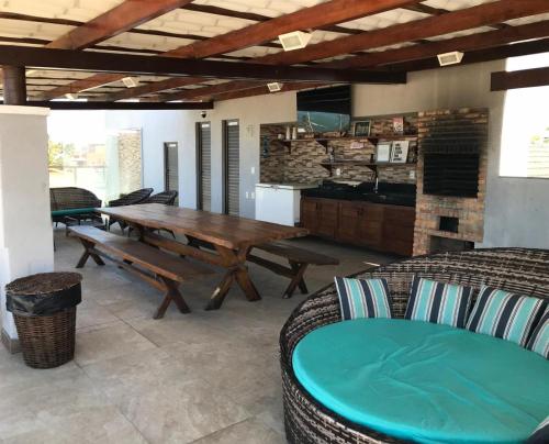 Η κουζίνα ή μικρή κουζίνα στο AP 205 - Flecheiras Residence