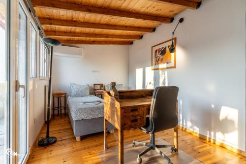 Rustic - Private Rooftop Garden & City View Studio in Egaleo-Athens