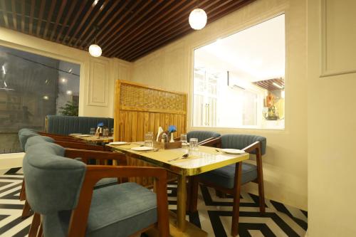 Posezení v ubytování Roots & Peaks