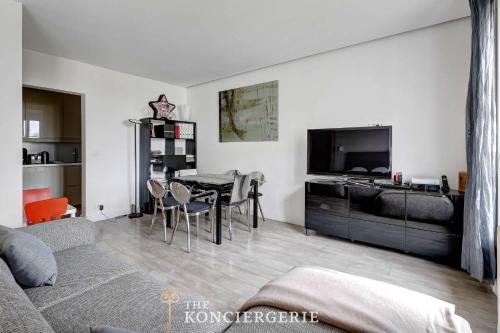 Appartement de 3 chambres avec Balcon à proximité de l'Arc de triomphe