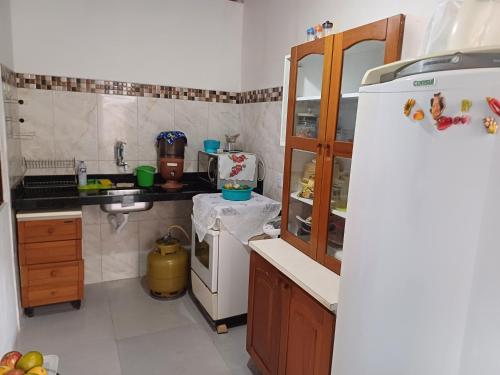 Η κουζίνα ή μικρή κουζίνα στο Casa de Lençóis