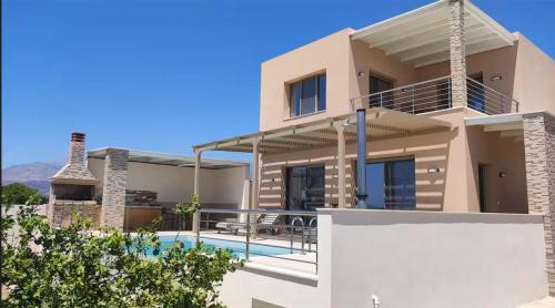 IRINI. seaview - beach - pool - privacy