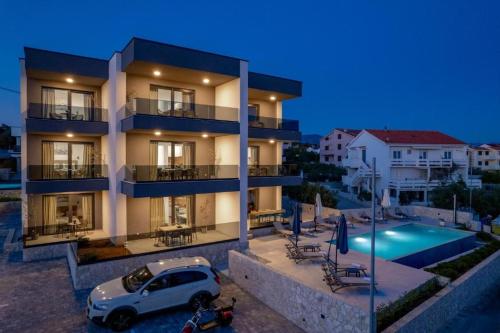 Noa Luxury Apartments
