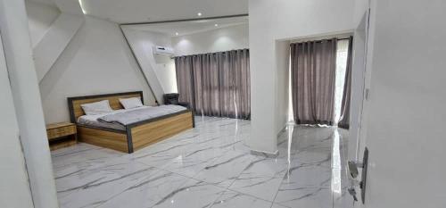 Φωτογραφία από το άλμπουμ του Richview Weekly Stay Luxury Apartment in Aberdeen Freetown στη Φρίταουν