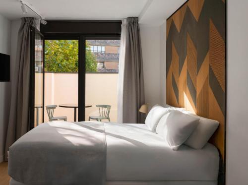 Limehome Madrid Calle de Bolivia