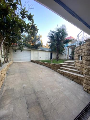 Budova, kde se vila nachází