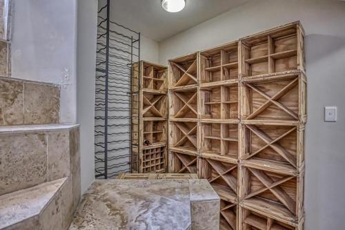 Ένα μπάνιο στο The Eden