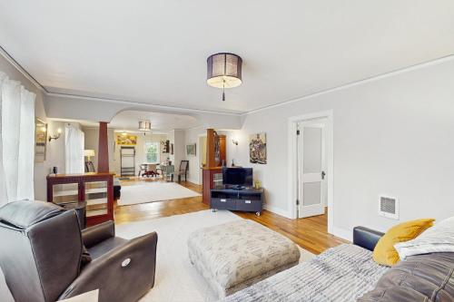 Ένα ή περισσότερα κρεβάτια σε δωμάτιο στο Clark House