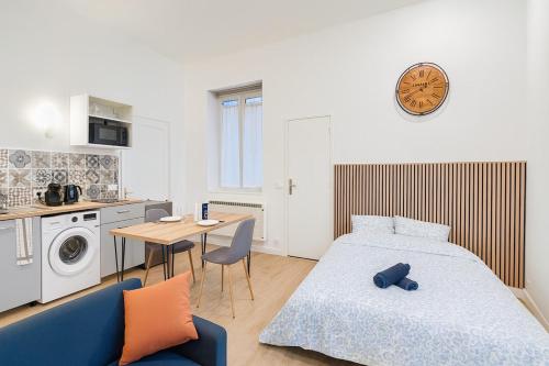 Kuchyň nebo kuchyňský kout v ubytování Escape Studio ! Cozy & practical in Seclin Center