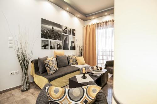 Golden Aurora - Modern Apartment in Egaleo-Athens