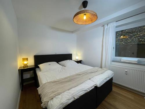 Postel nebo postele na pokoji v ubytování Haus Schönblick Ferienwohnung am Skilift