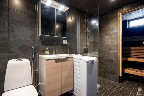 Koupelna v ubytování Holiday in Lapland - Postintie 3 A 6103