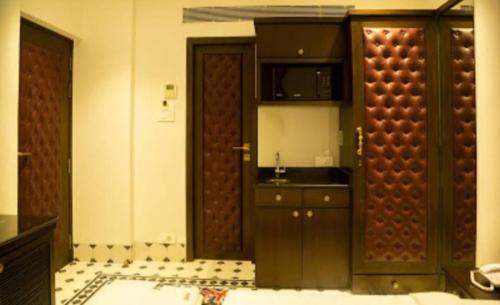 Galería fotográfica de Supra Homes & Service Apartments en Bombay