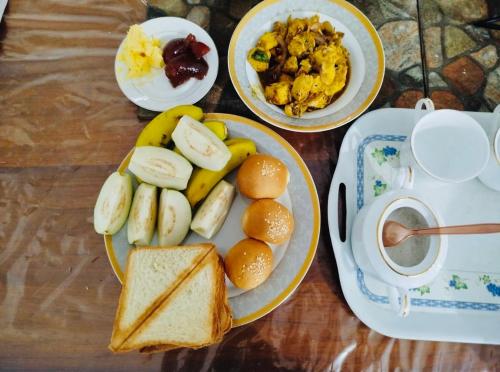 Jídlo v penzionu nebo okolí