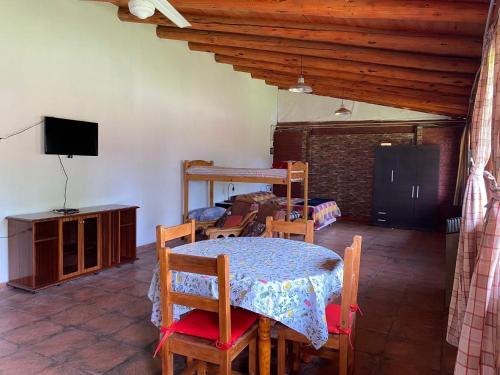 Et tv og/eller underholdning på Dúplex Las Malvinas