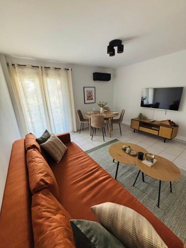 MediTerra Stay Voula Beach