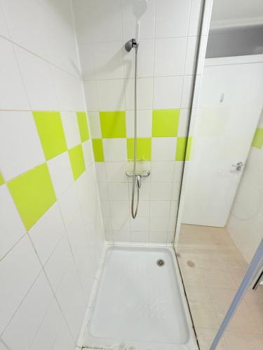 Galeriebild der Unterkunft Comfortable and newly furnished in Gibraltar