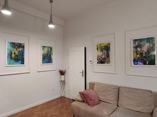 Χώρος καθιστικού στο Apartments Częstochowa - Słoneczna Kamienica - Parking free!