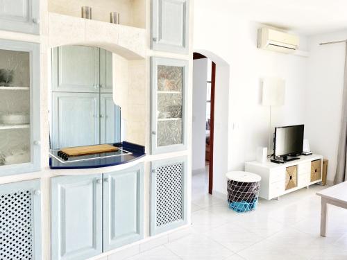 Apartment Dos Fassers 150m to the beach by JS Villas