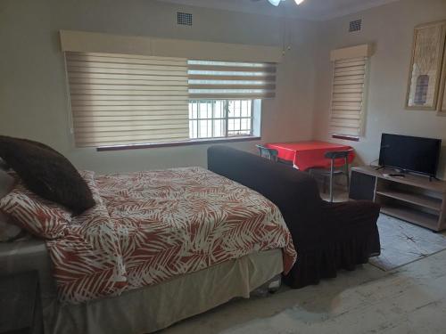 Ένα ή περισσότερα κρεβάτια σε δωμάτιο στο Serene on 5 Cologne