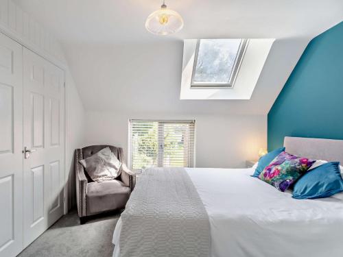 Postel nebo postele na pokoji v ubytování 2 Bed in Leppington 96260