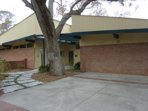 Imagen de la galería de Great Dunes Cottage, en Jekyll Island